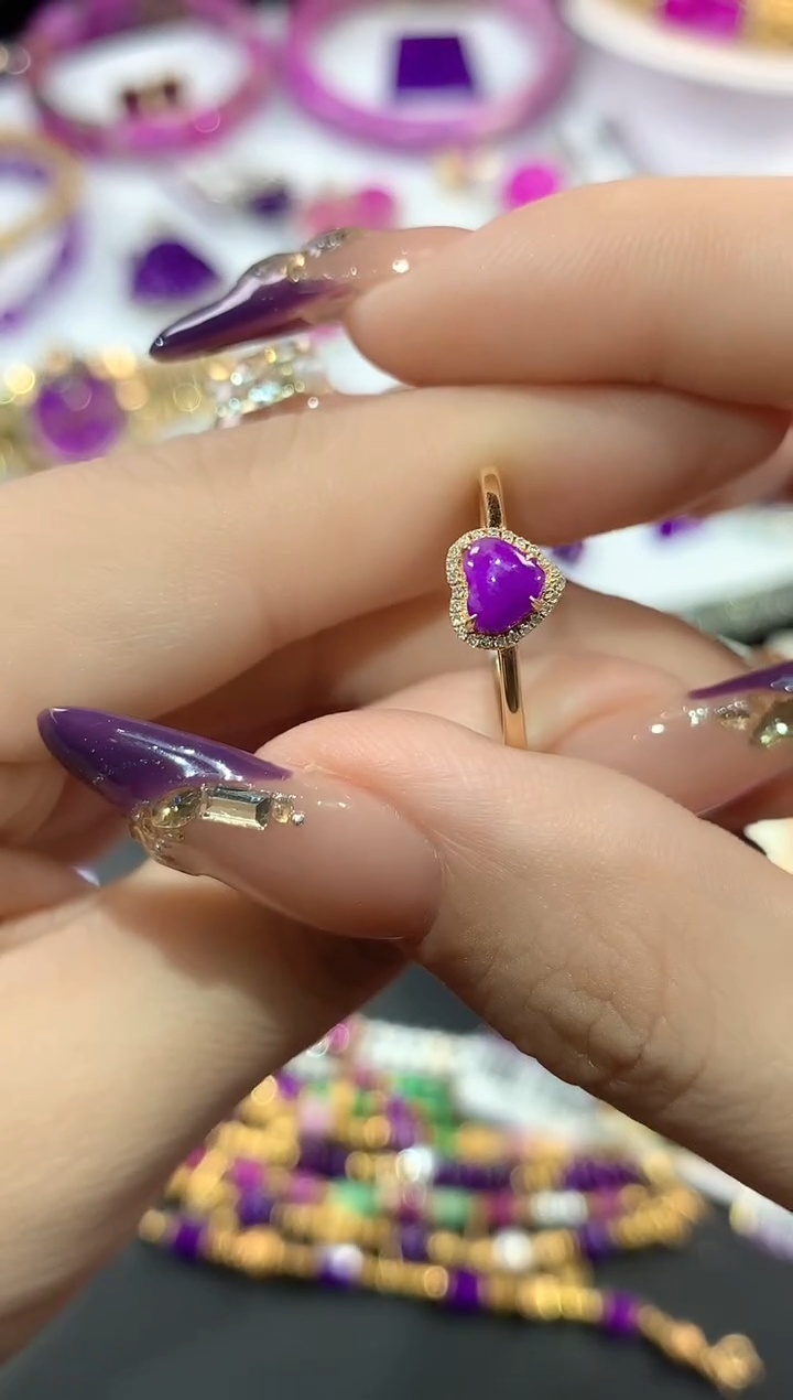 苏纪石（舒俱来）18K金镶嵌.戒指