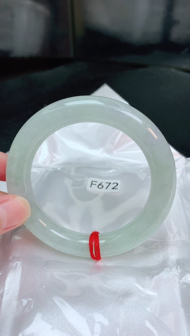 【闪购商品】翡翠手镯未镶嵌缅甸天然A货翡翠