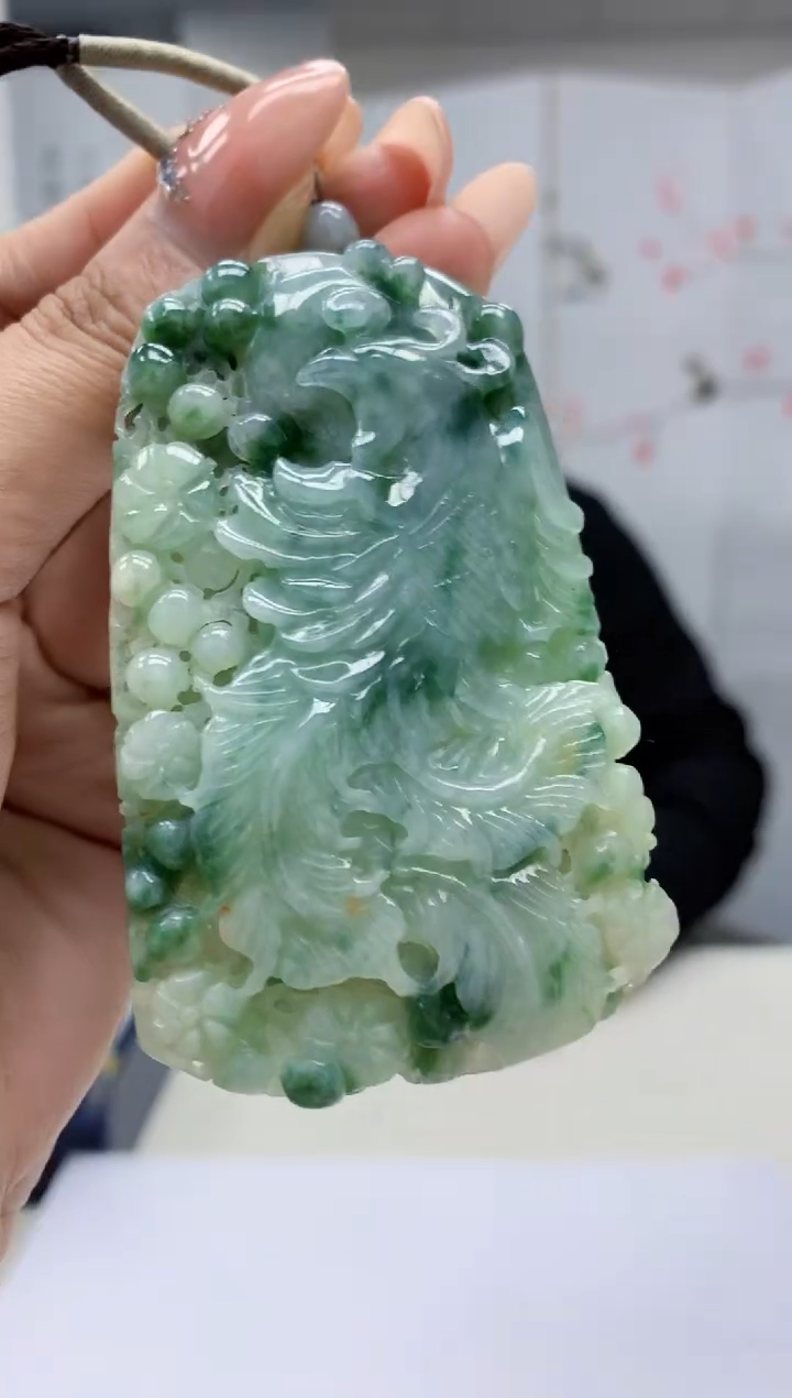 【闪购商品】定制翡翠未镶嵌5060MM-毛货挂件28