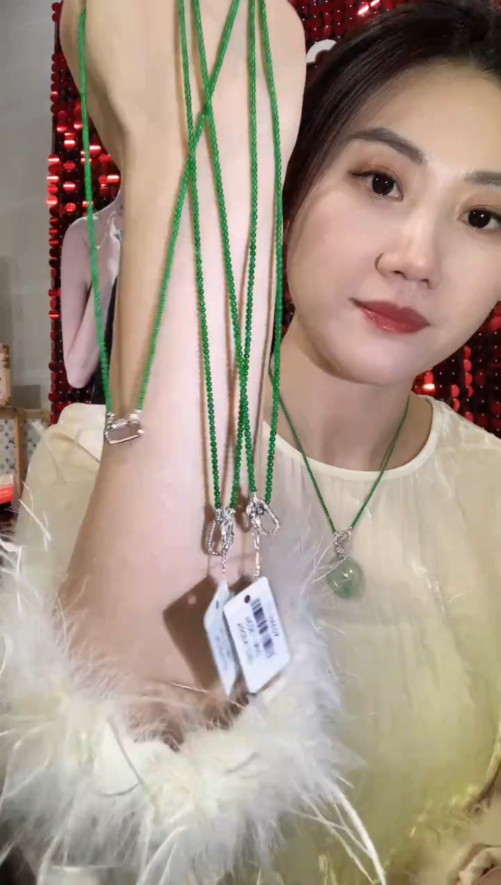 项链18K金镶嵌翡翠m55多样性一件发货