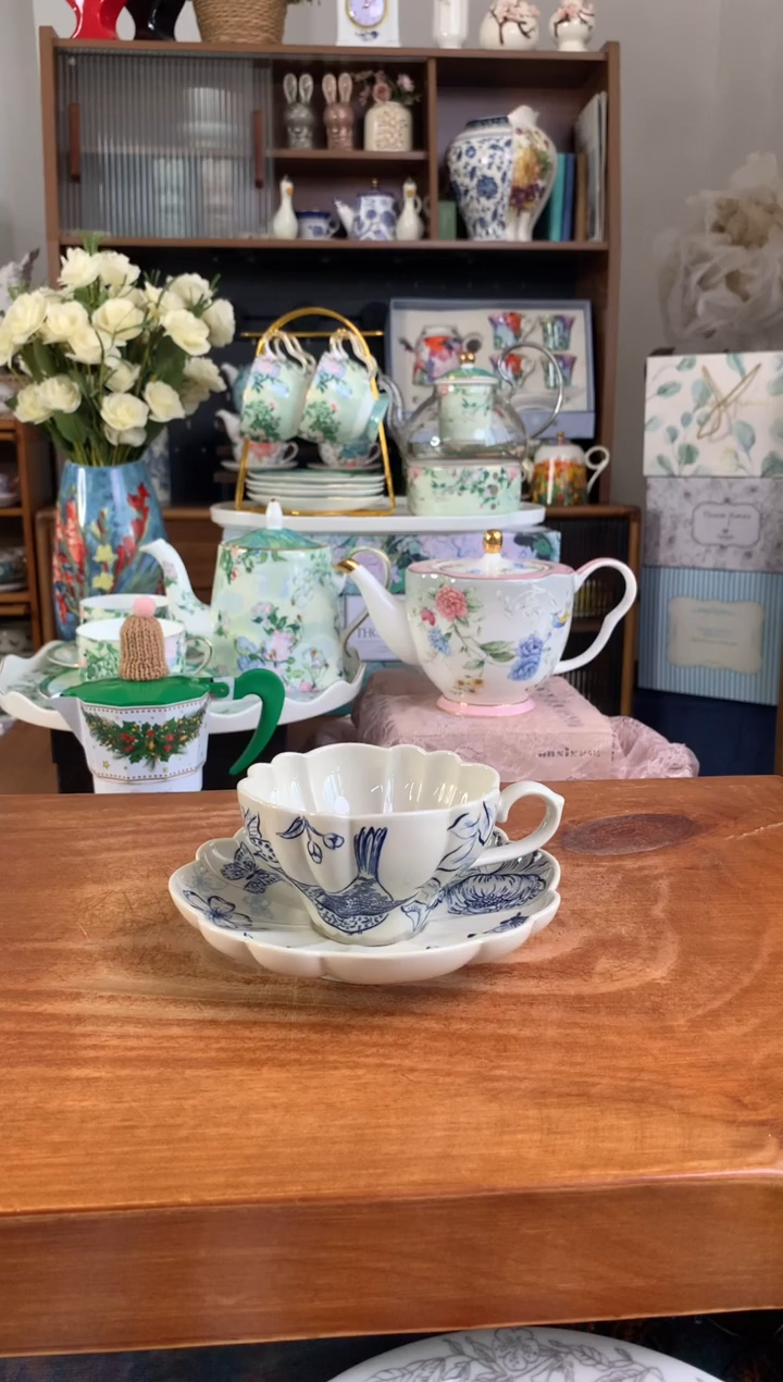 陶瓷复古青鸟杯碟