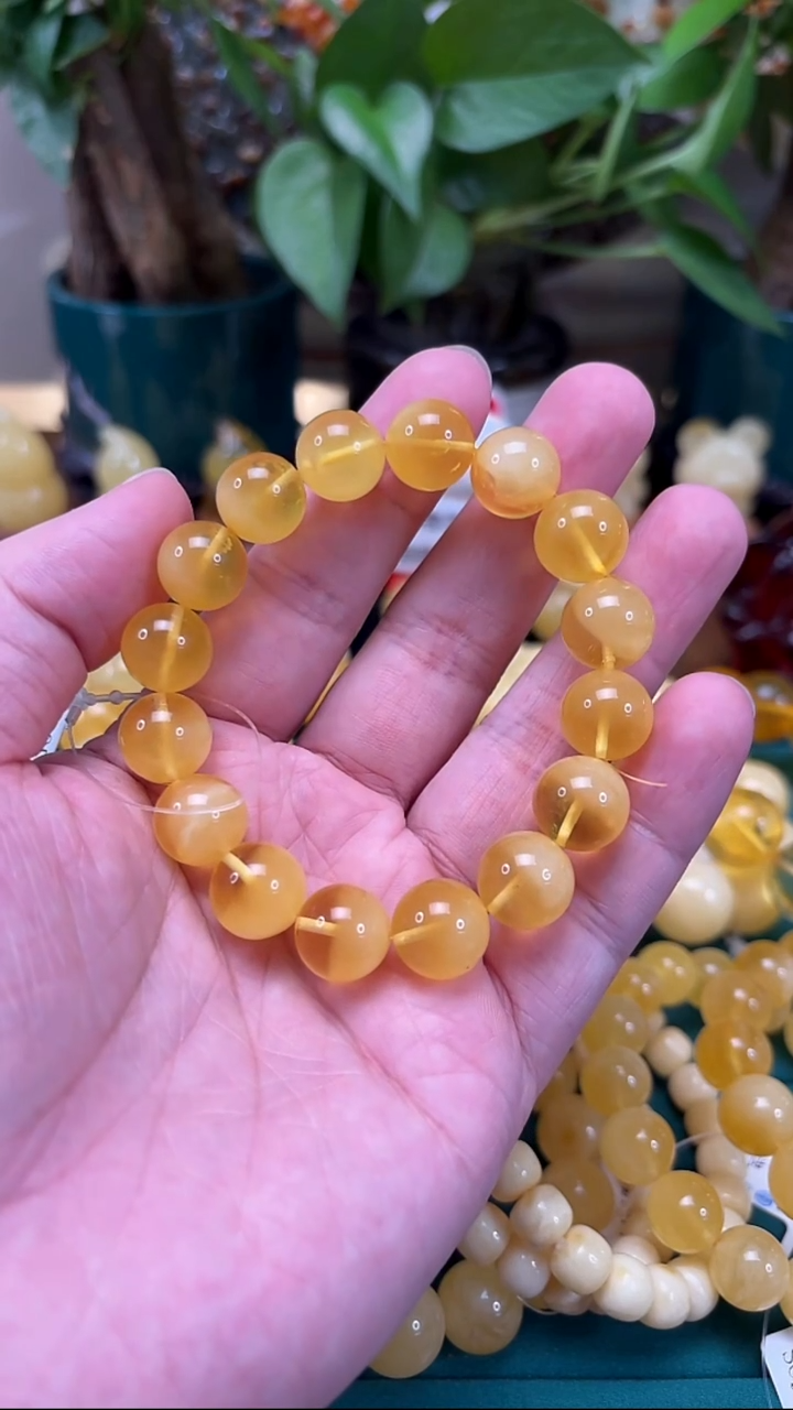 手链蜜蜡未镶嵌p6俄料金白妖孽手串 17.95克 12+mm