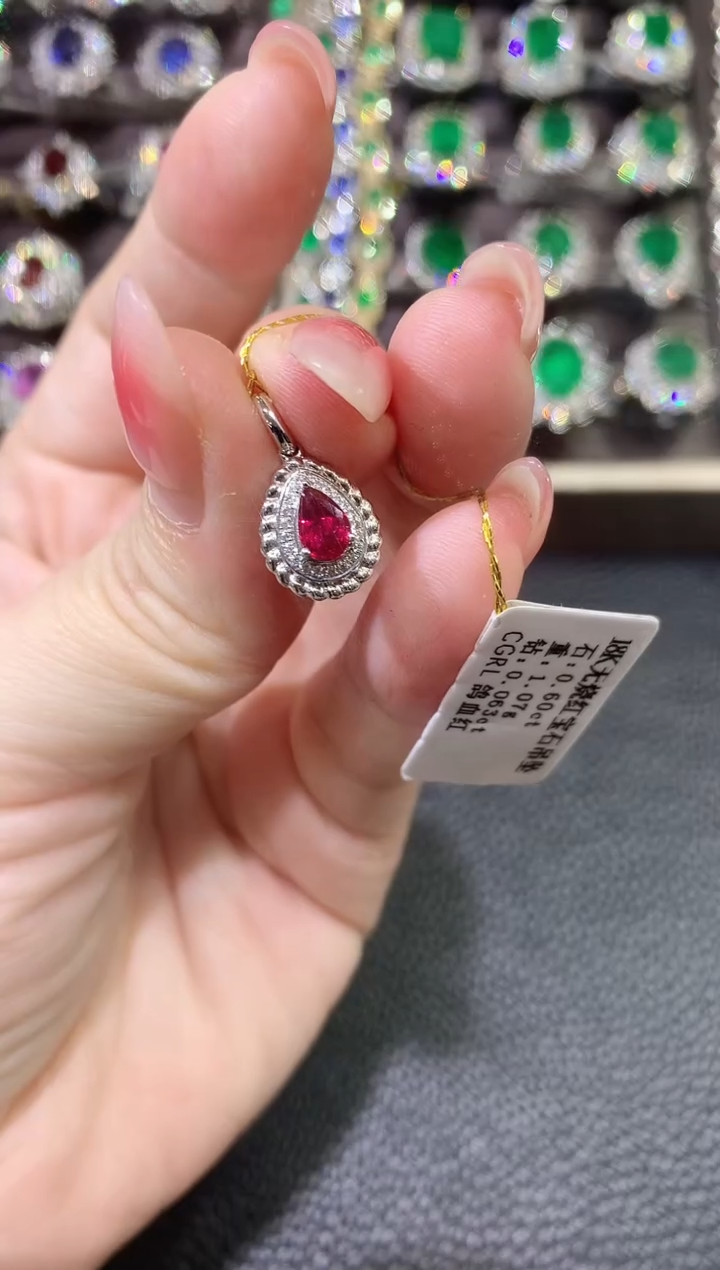 【闪购商品】红宝石戒指18K金镶嵌A18 