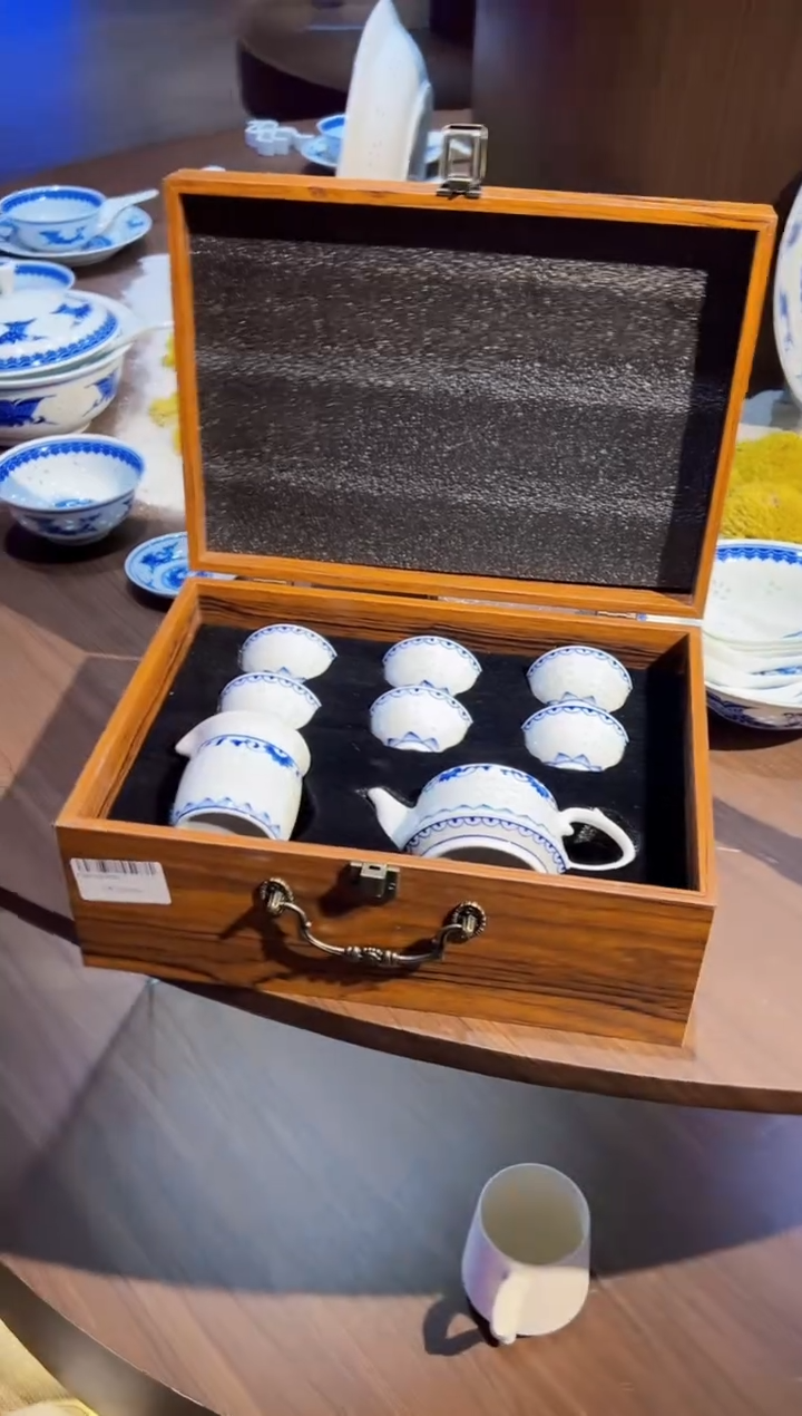 盖碗景德镇陶瓷青花玲珑茶具套组