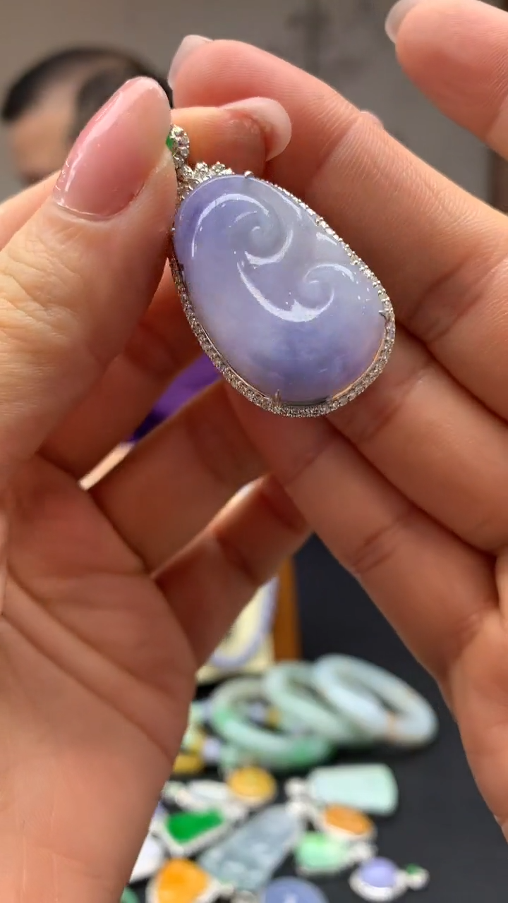 【闪购商品】翡翠颈饰18K金镶嵌3-天然翡翠