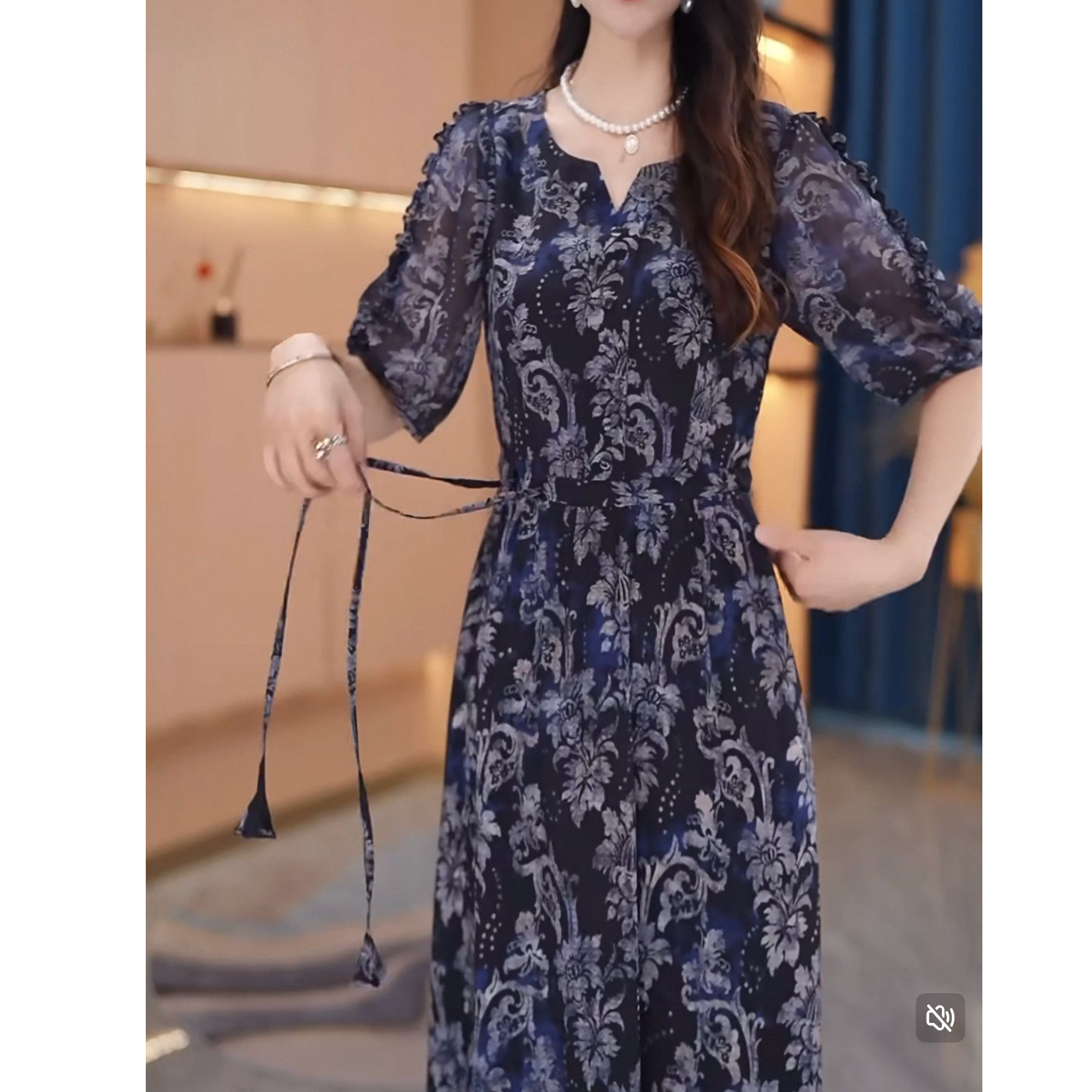 X0381春秋季气质连衣裙女显瘦收腰时尚减龄遮肉修身连衣裙