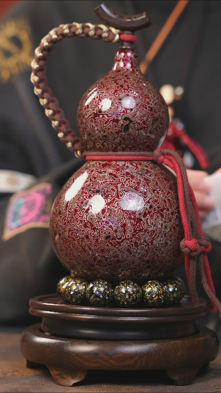 【闪购商品】YW184漆艺酒葫芦不包手串及旋转底座