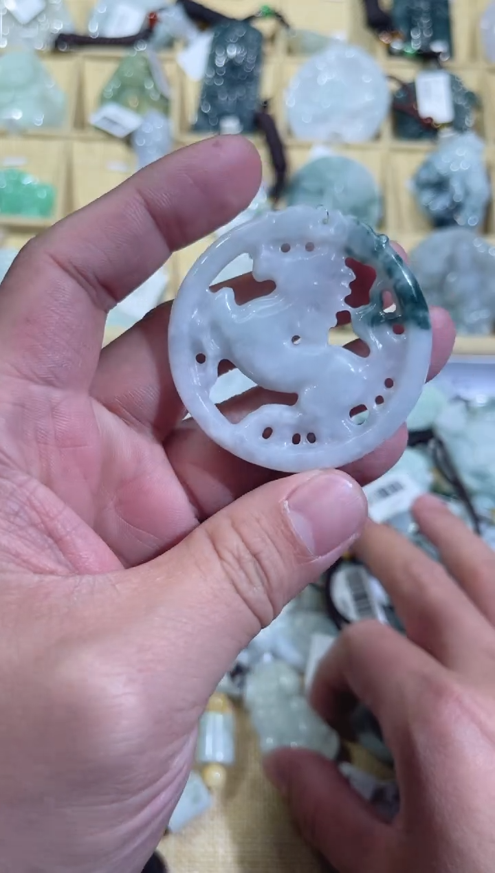 【闪购商品】翡翠颈饰未镶嵌天然缅甸A货翡翠（多样性发货）马到成功