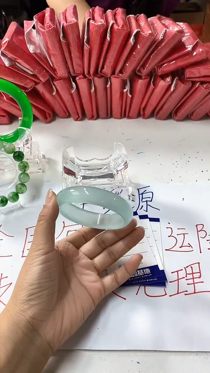 流行美美百搭真实好看直播间B451