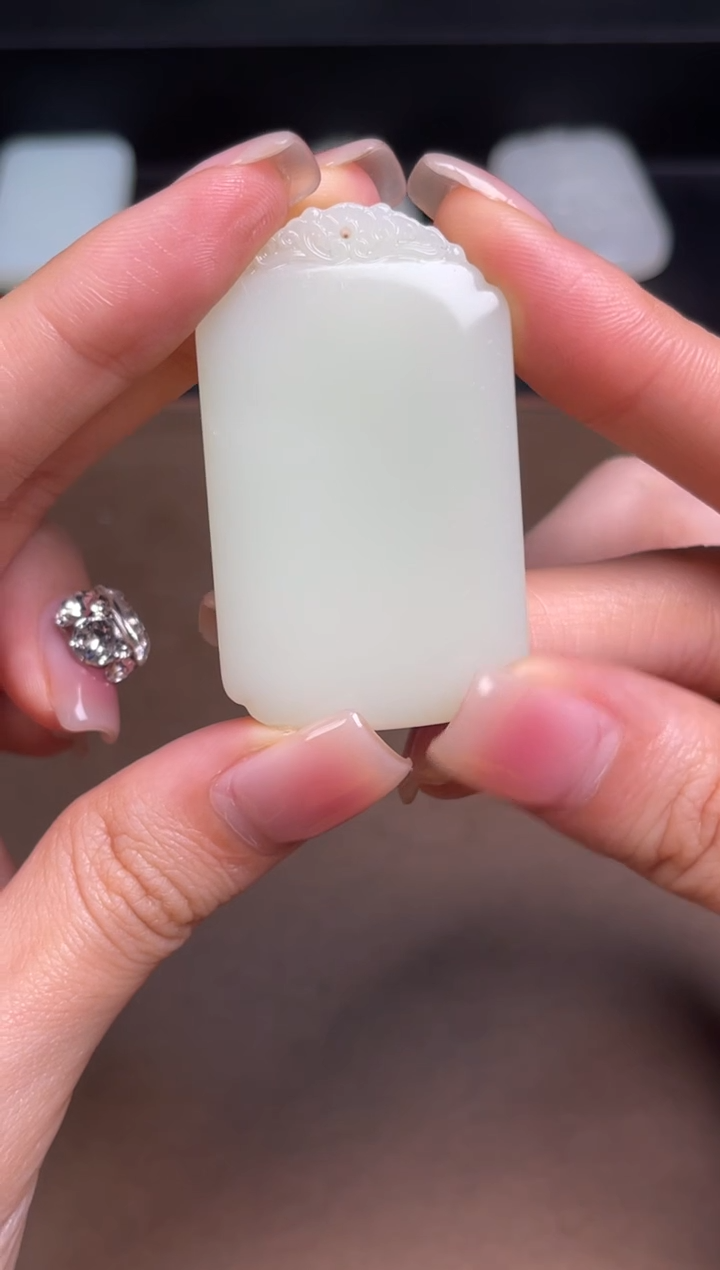 【闪购商品】和田玉颈饰未镶嵌71 带结构