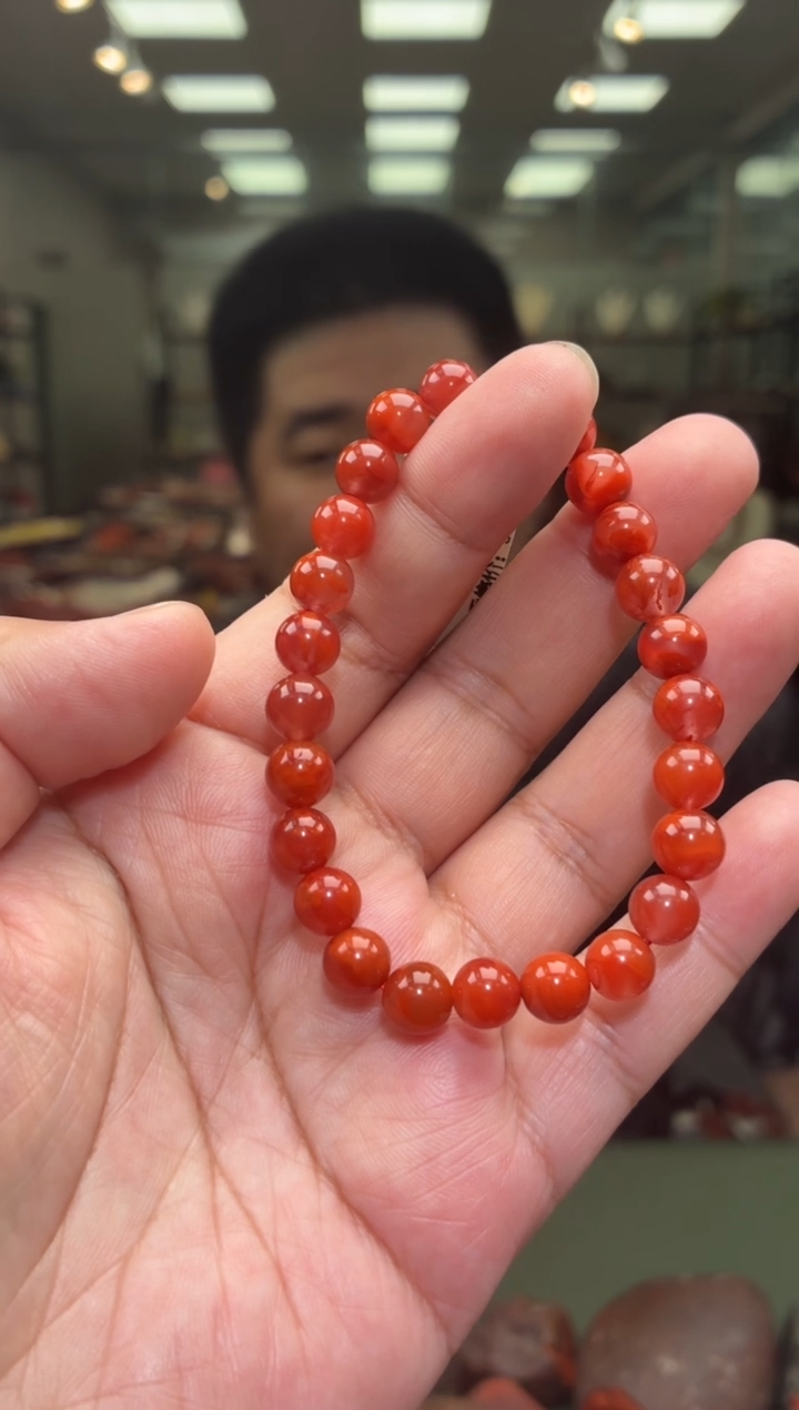手串未镶嵌南红玛瑙单圈手串一条约7mm+多样性发货