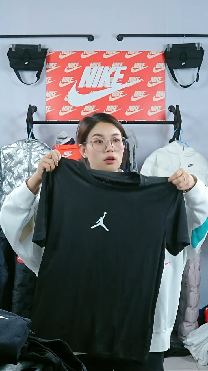 3782闪购编码Nike/Jordan运动衣以直播间过款为准尺码L