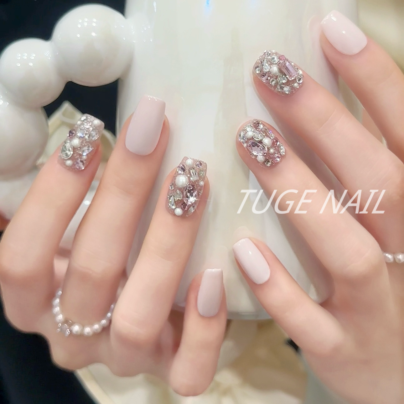 TugeNail “皮粉”ins高级满钻氛围感美甲高定设计师穿戴甲米米专属