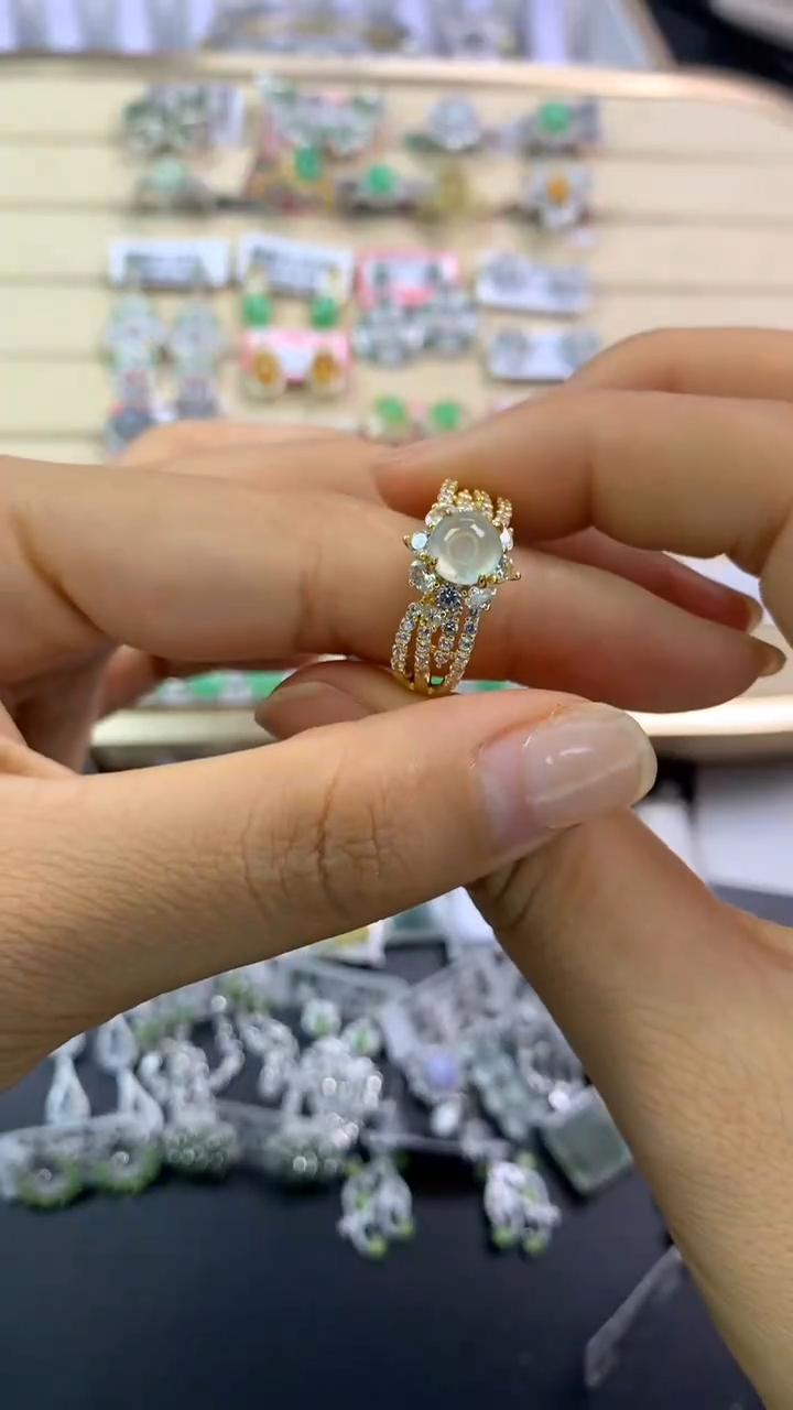 翡翠戒指银S925镶嵌翡翠 蛋面 银S925镶嵌