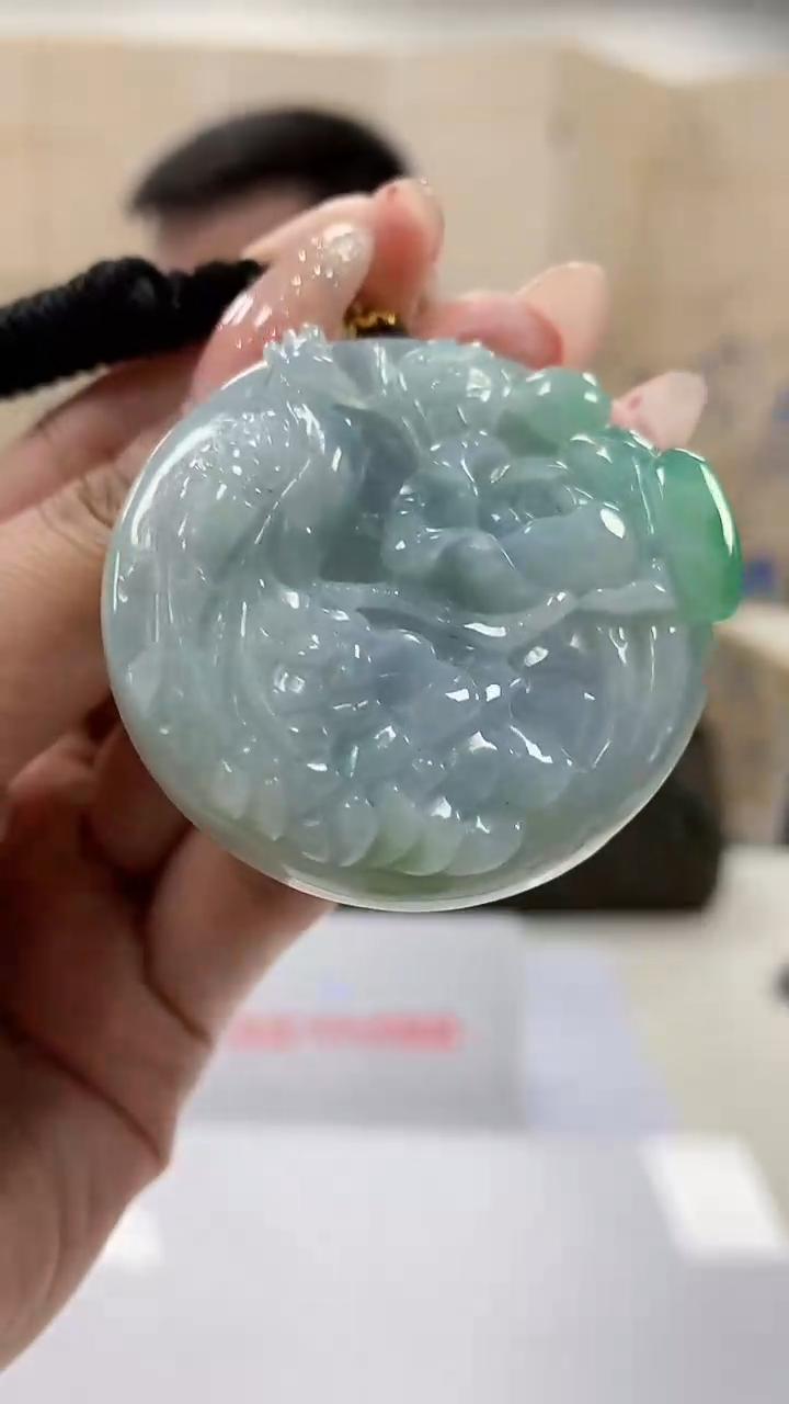 【闪购商品】定制翡翠未镶嵌5152MM-毛货挂件25