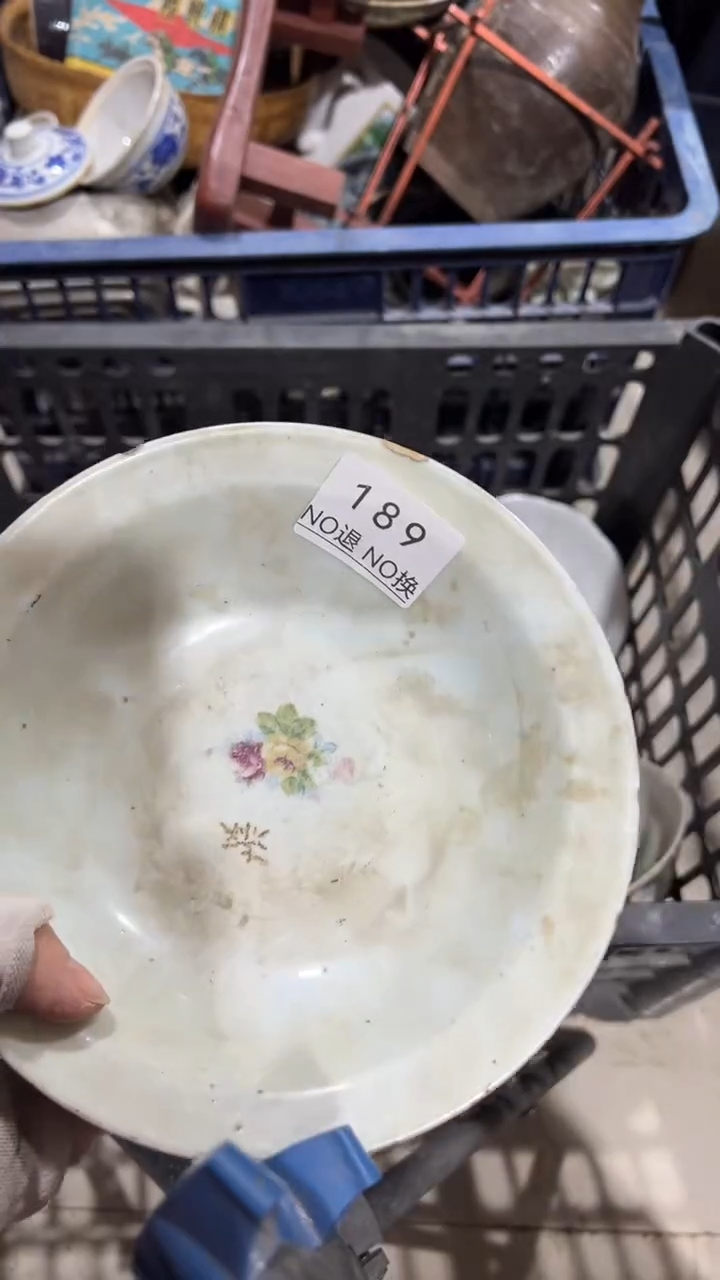 木质夏**虹工艺品1223189