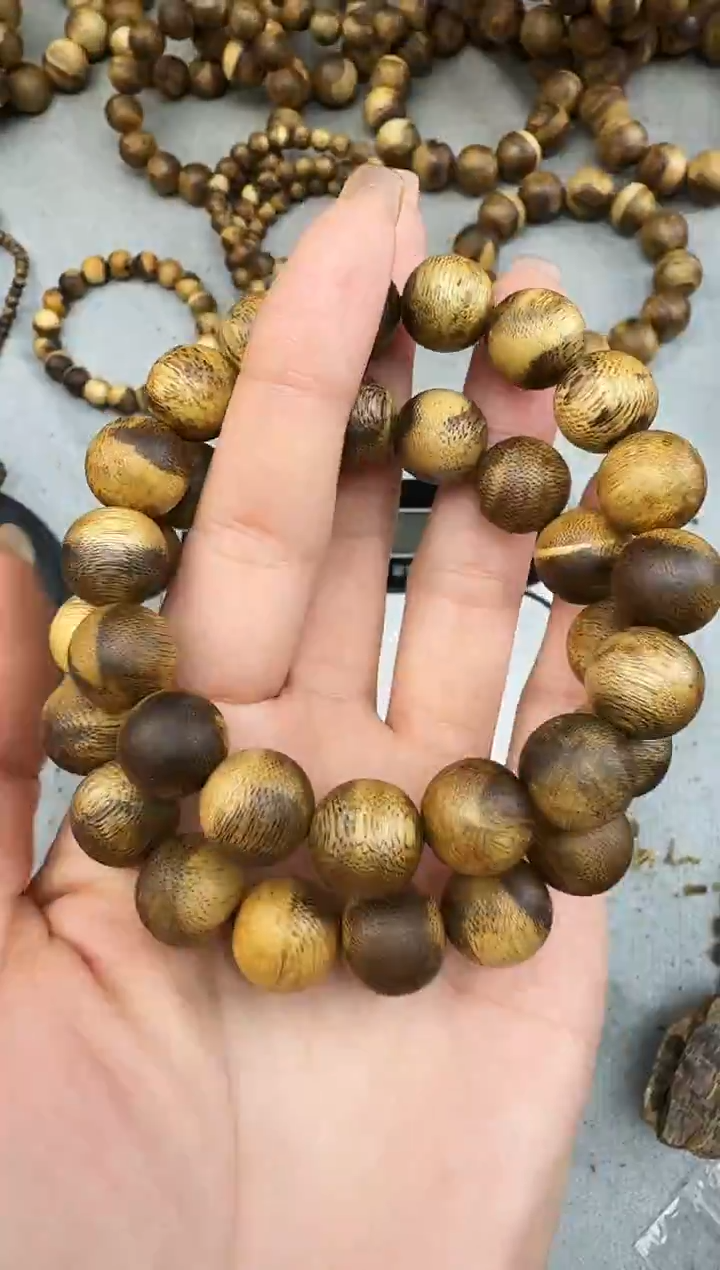 沉香手串1311黄棋圆珠单圈多样性发一