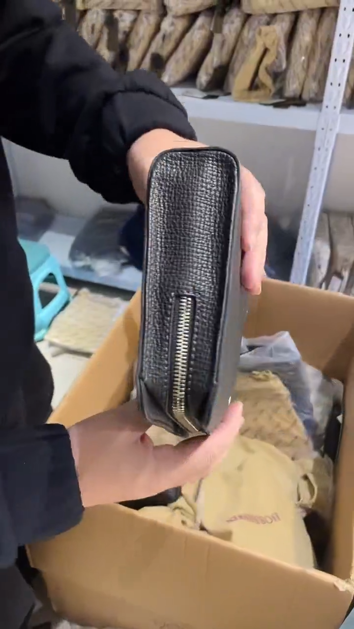 头层牛皮282品牌男包清货中（不要卡单，理性消费）