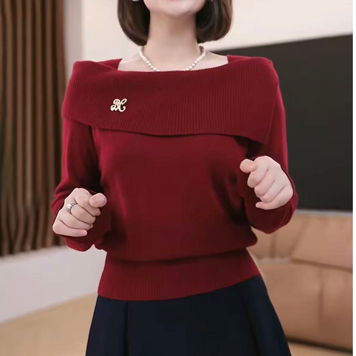 2025年冬针织女中国风一字领薄款毛针织衫女装显瘦气质秋冬送胸针