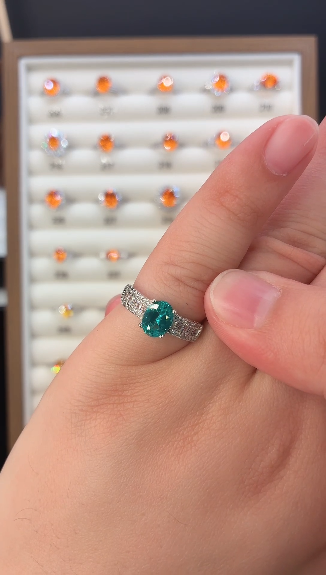 银S925镶嵌戒指帕拉依巴碧玺123456