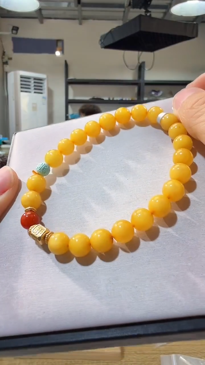 手链蜜蜡未镶嵌优0129 约7mm