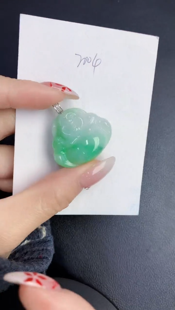 【闪购商品】翡翠颈饰18K金镶嵌0000000000