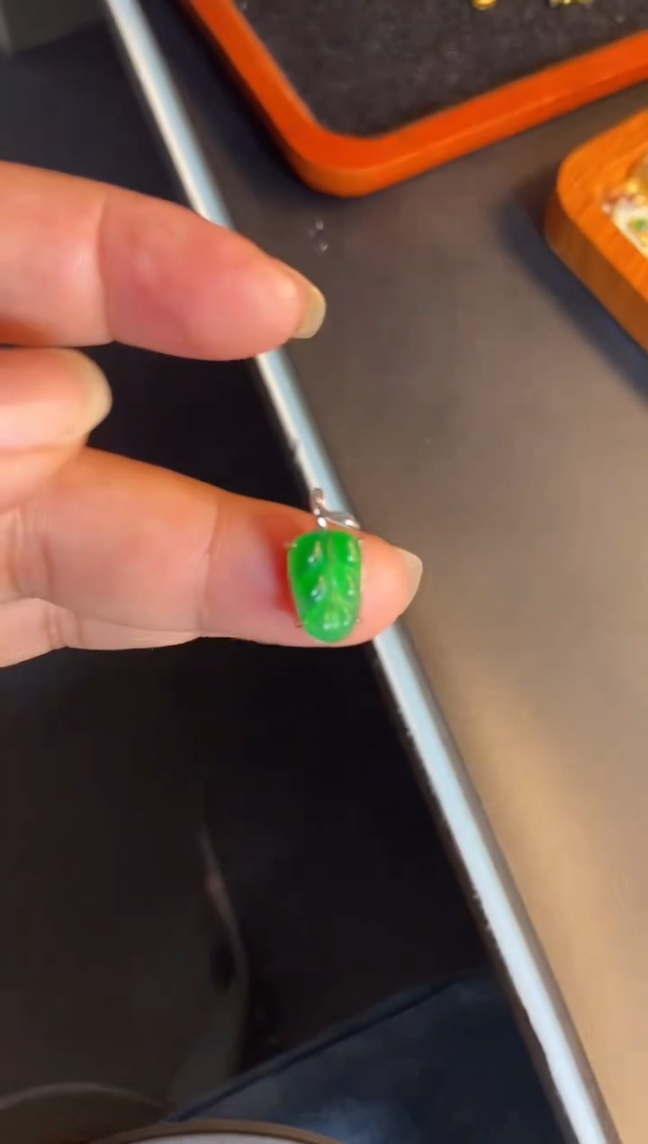 吊坠(不含链)银S925镶嵌翡翠1