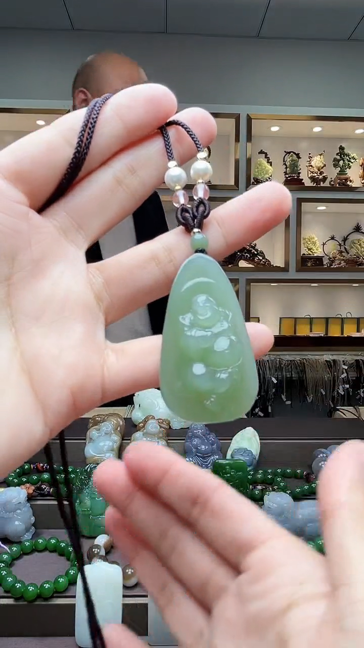 【闪购商品】和田玉颈饰未镶嵌苏