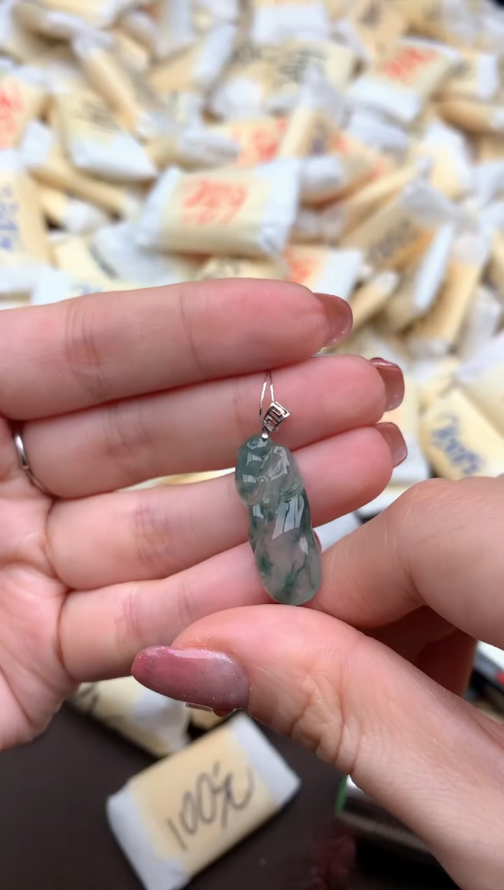 【闪购商品】翡翠挂件18K金镶嵌一