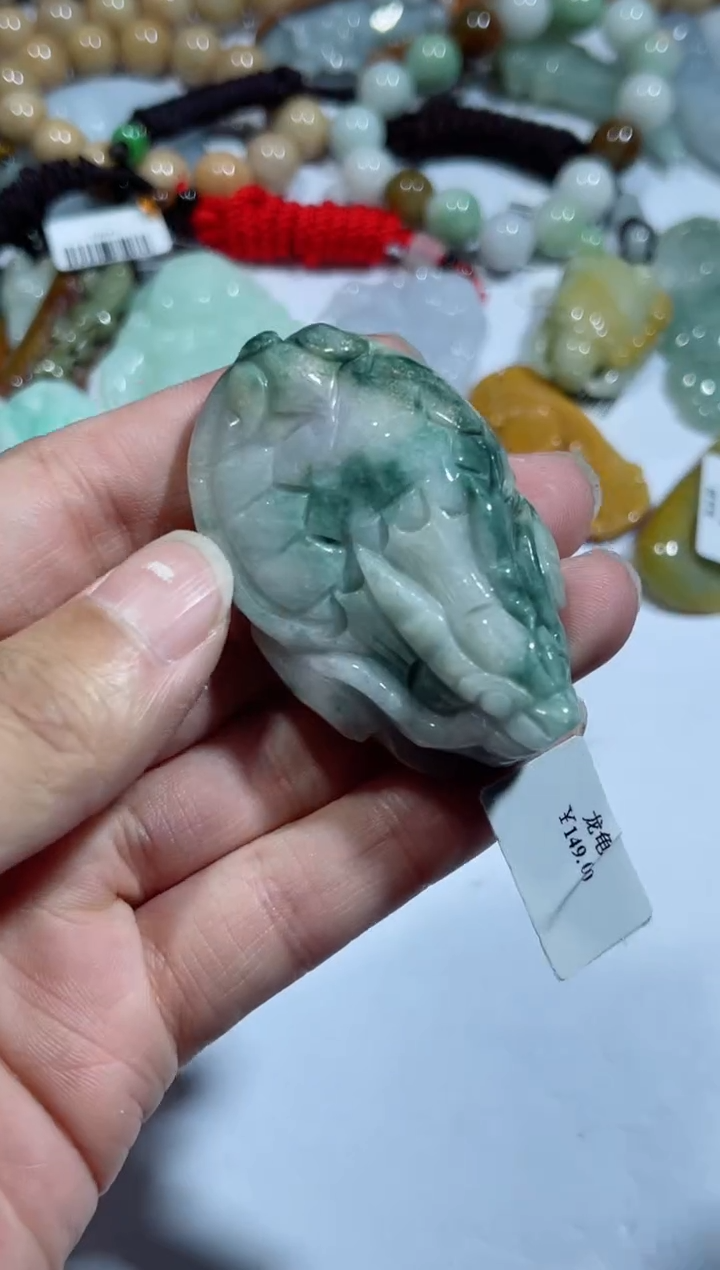 【闪购商品】翡翠吊坠(不含链)未镶嵌00011837