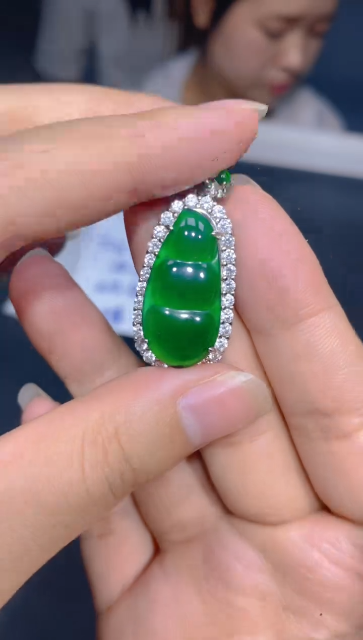 【闪购商品】定制翡翠未镶嵌14多样性发货(发其一）