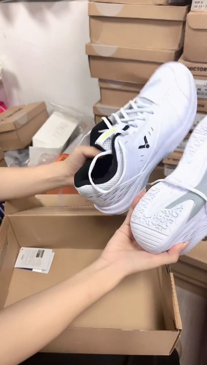 威克多正品微瑕    27  a270   43码