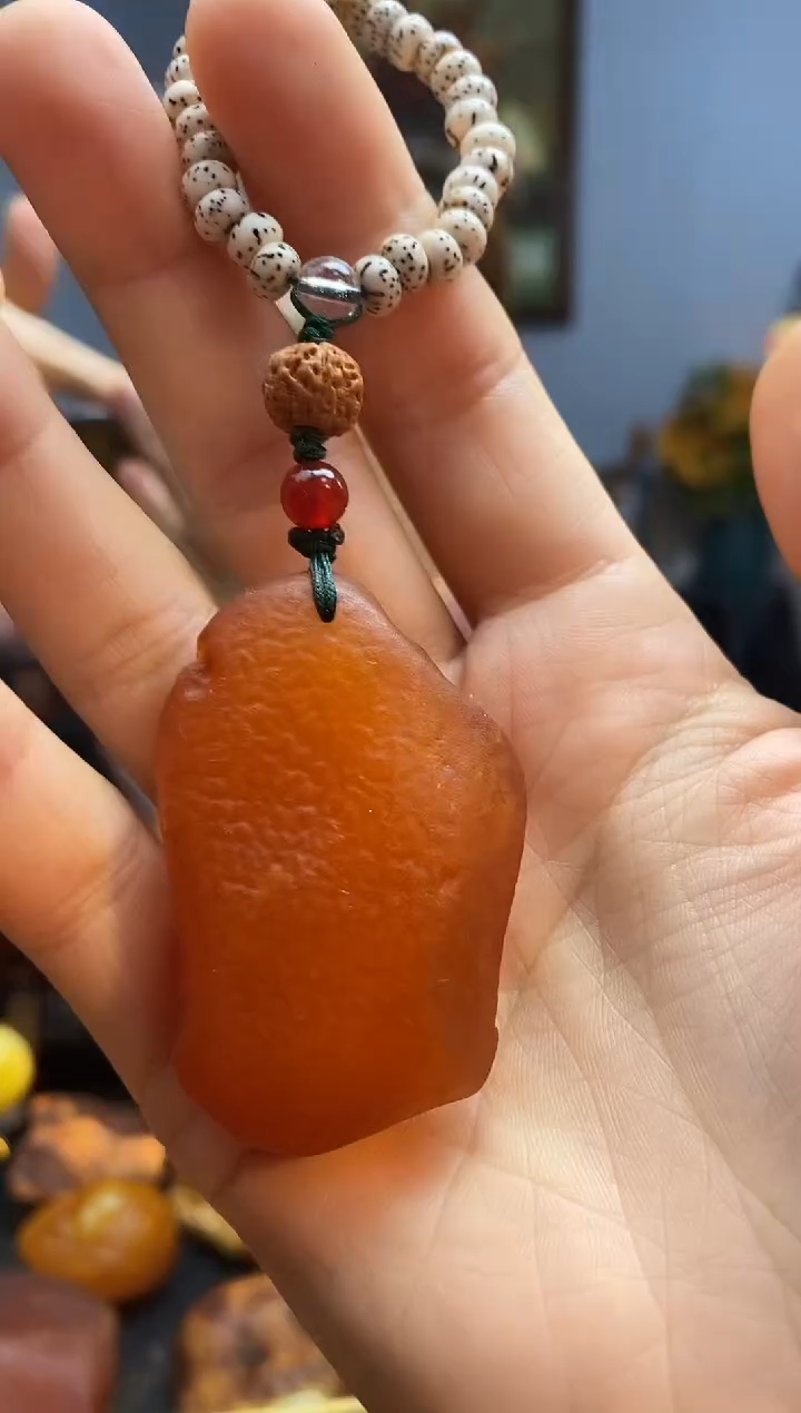手链琥珀未镶嵌挂件