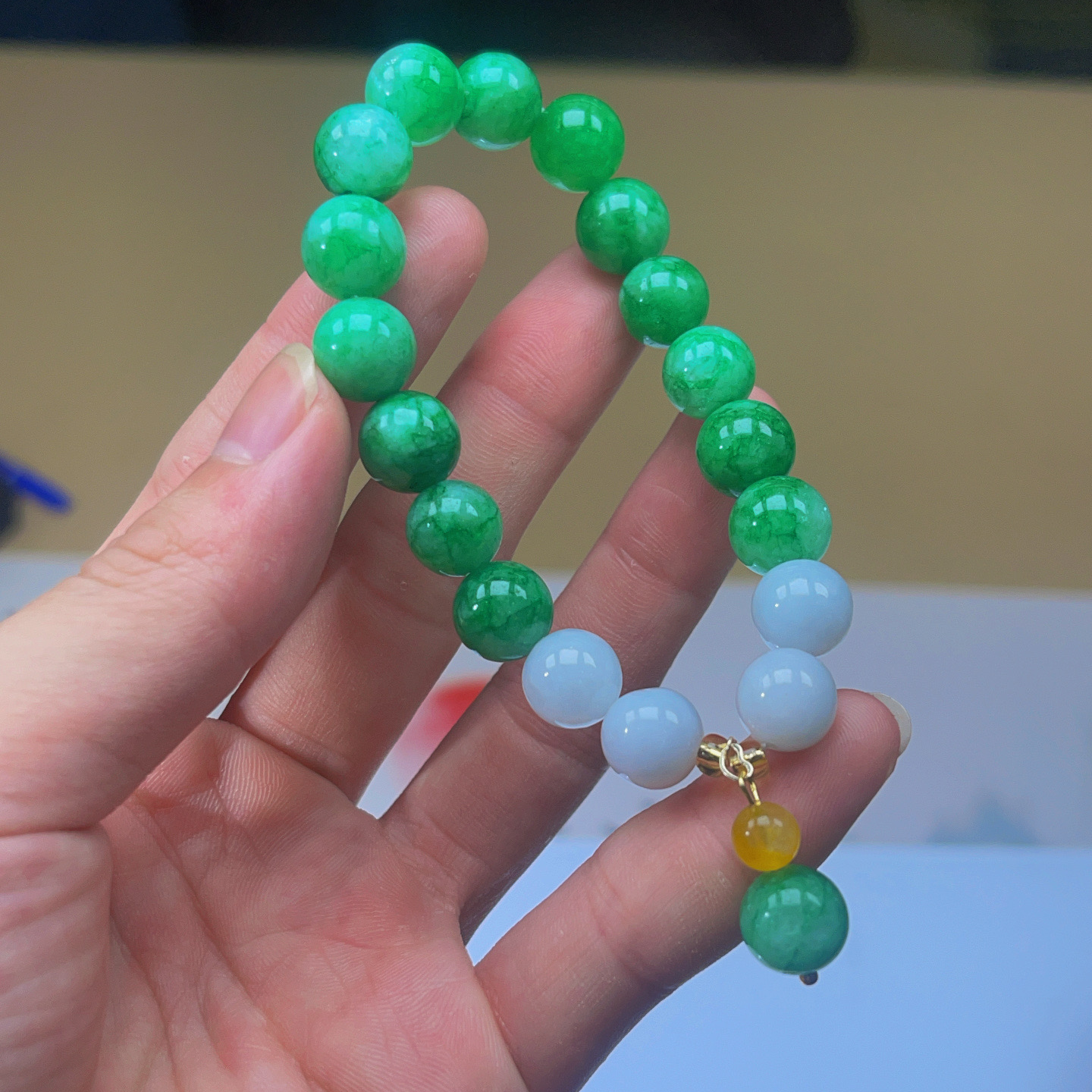 缅甸翡翠XM辣绿手串GSMH-1