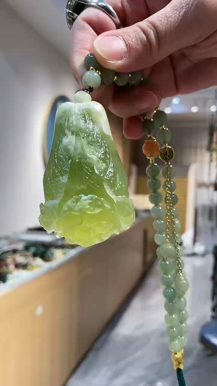 【闪购商品】岫玉颈饰未镶嵌吊坠