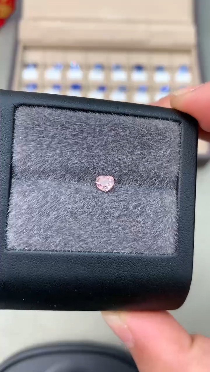【闪购商品】定制尖晶石裸石未镶嵌0.48ct 心型 暖色调