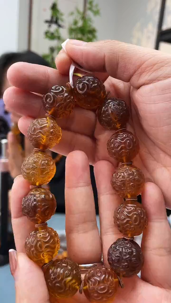 未镶嵌琥珀珠宝奇石039 18发一件