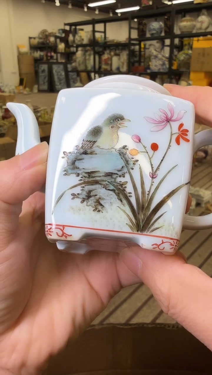 景德镇陶瓷摆件闪购62