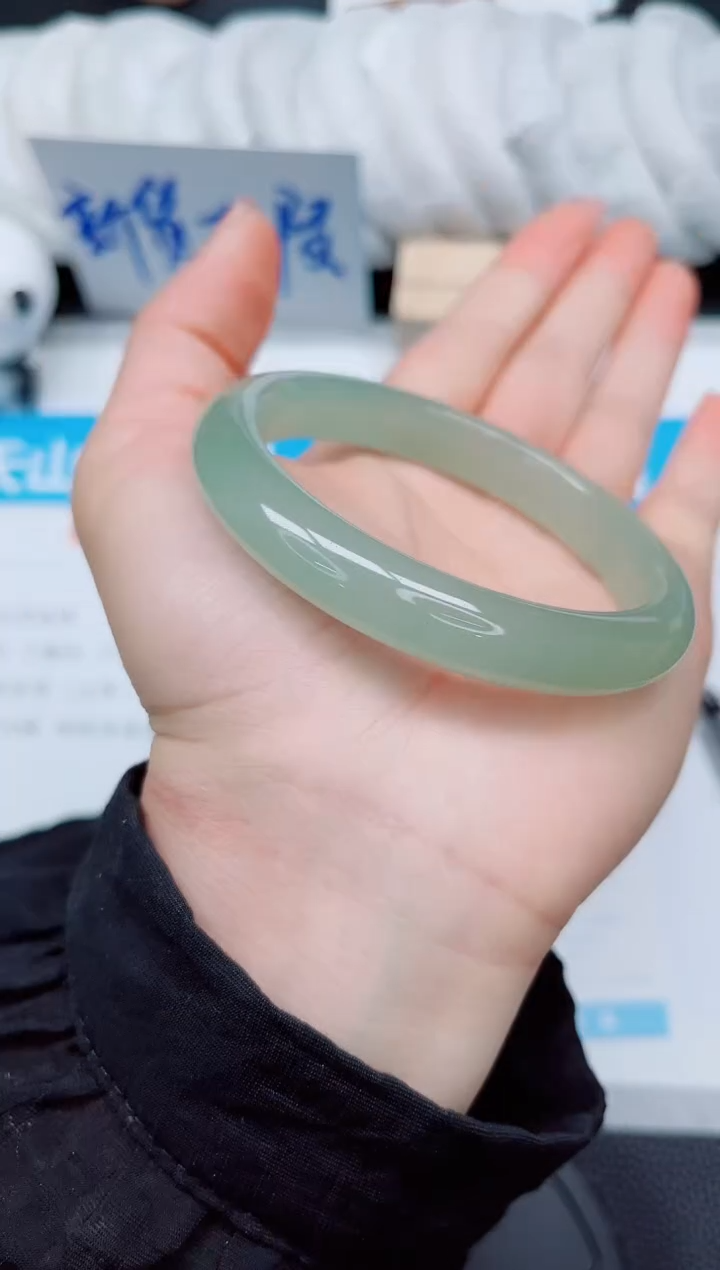 石英质玉手镯未镶嵌73-60