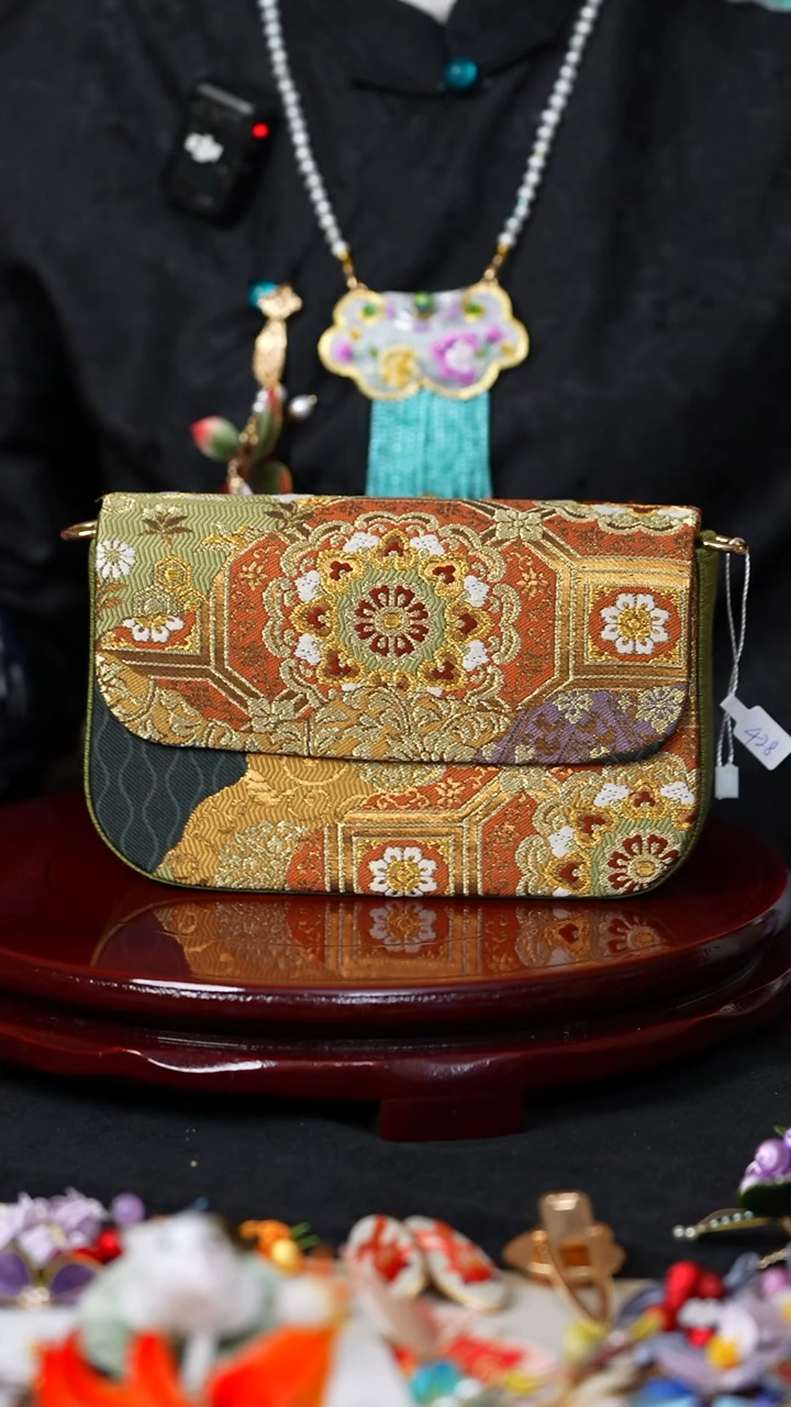 【闪购商品】织绣0801非遗国风手工美物-