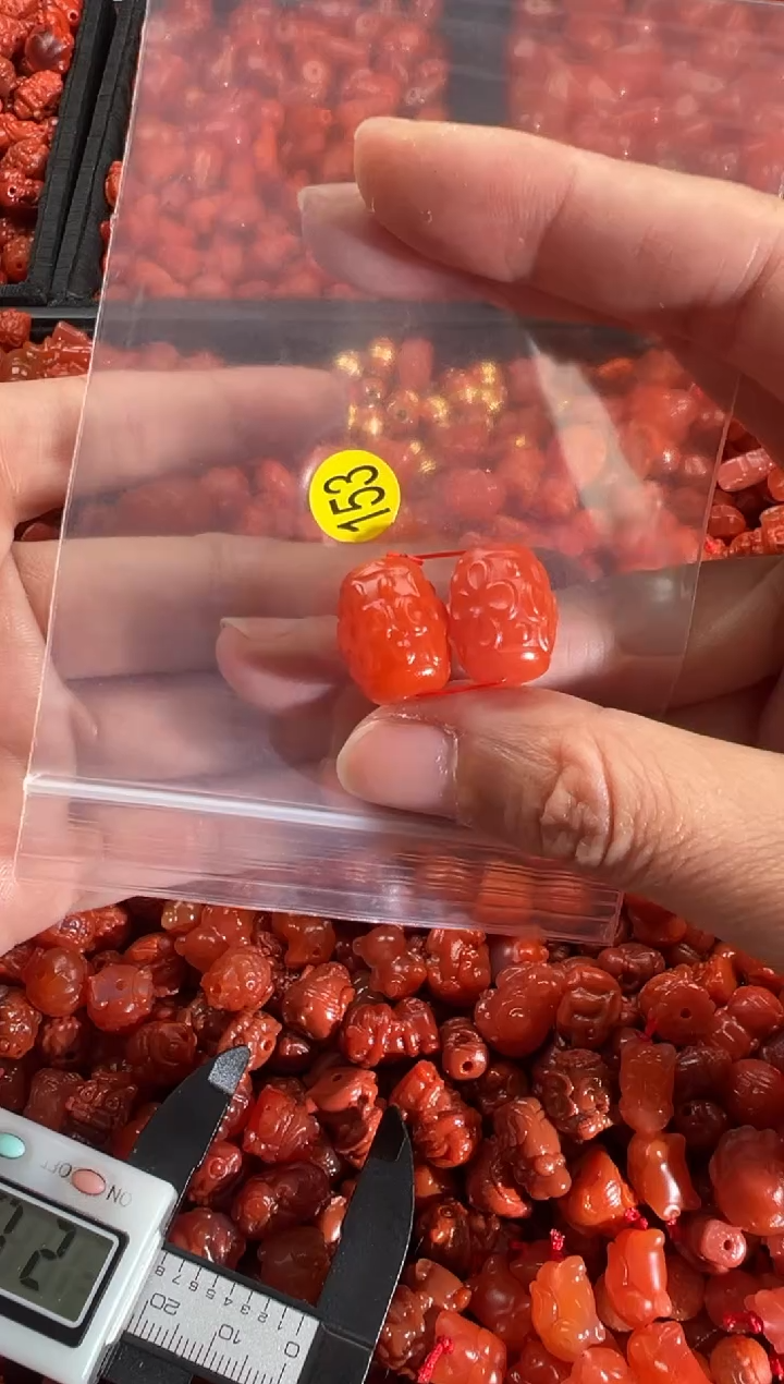 【闪购商品】南红玛瑙颈饰未镶嵌1