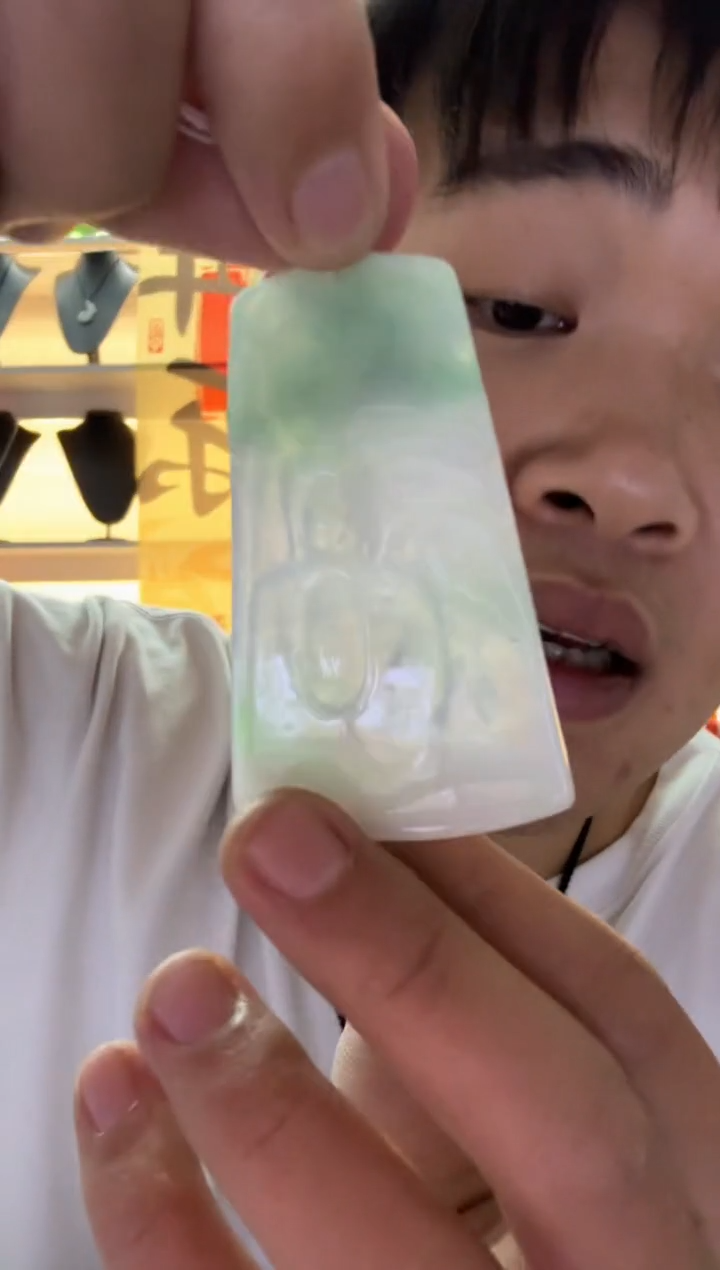 【闪购商品】翡翠颈饰未镶嵌天然翡翠A货孤品一件