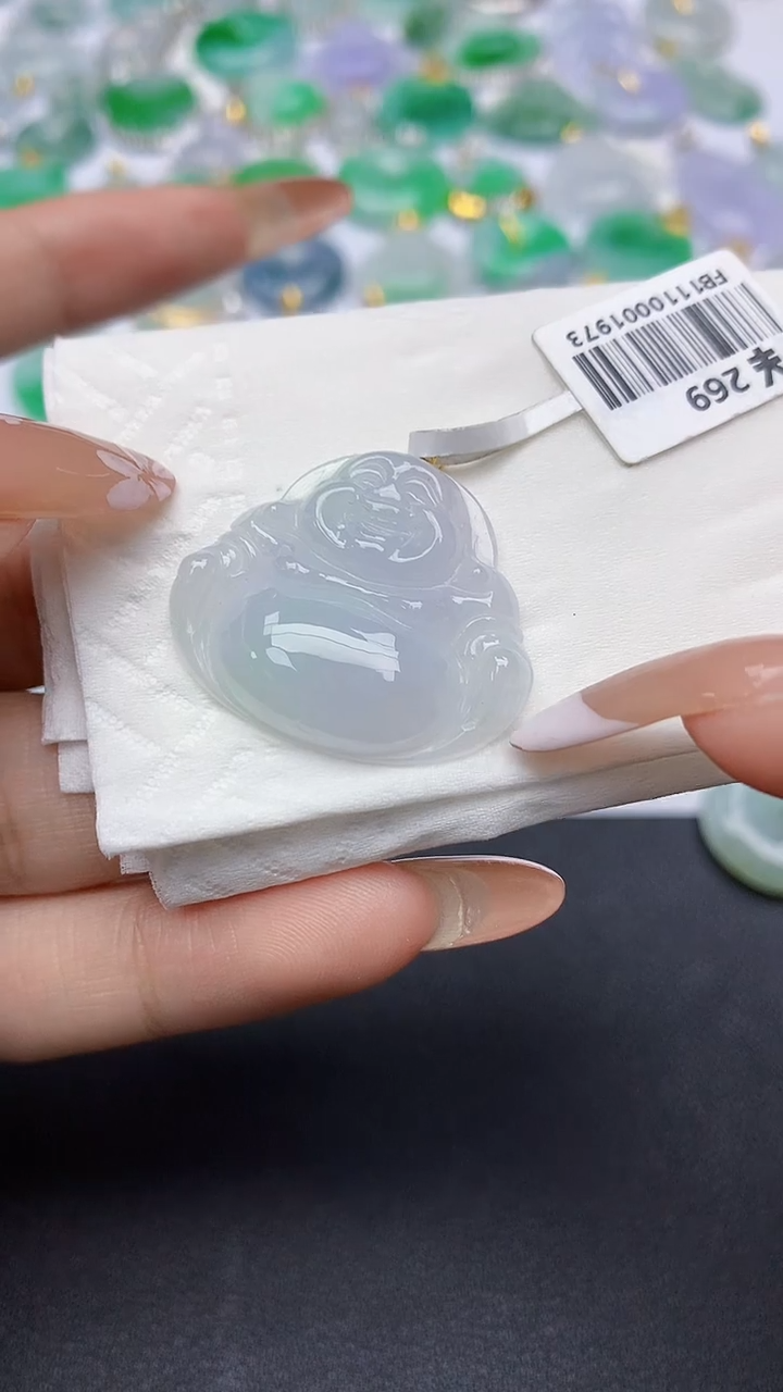 颈饰18K金镶嵌翡翠a货假一赔三支持复检百元上9元证书费自理