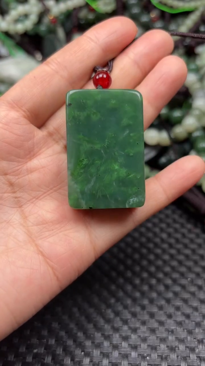 【闪购商品】和田玉颈饰未镶嵌.