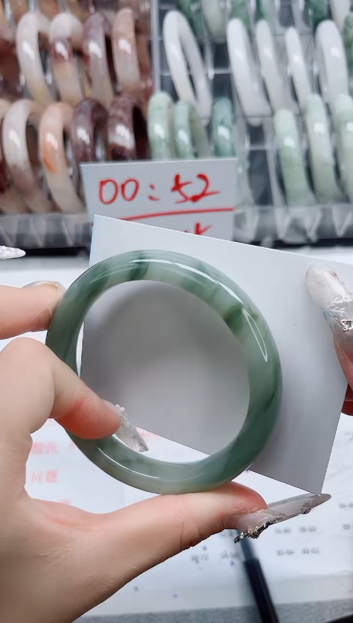 【闪购商品】石英质玉手镯未镶嵌A199-61.7