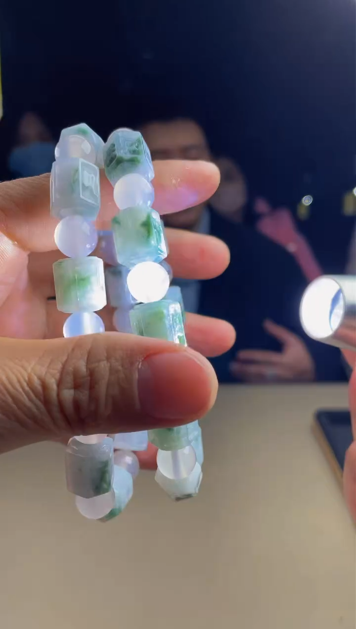 【闪购商品】定制翡翠未镶嵌多样性发货发一件1486