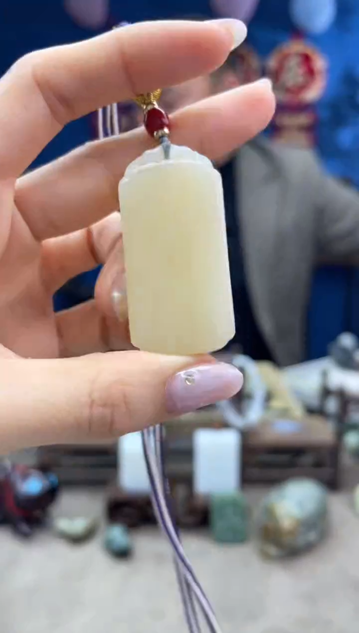 【闪购商品】和田玉颈饰未镶嵌1