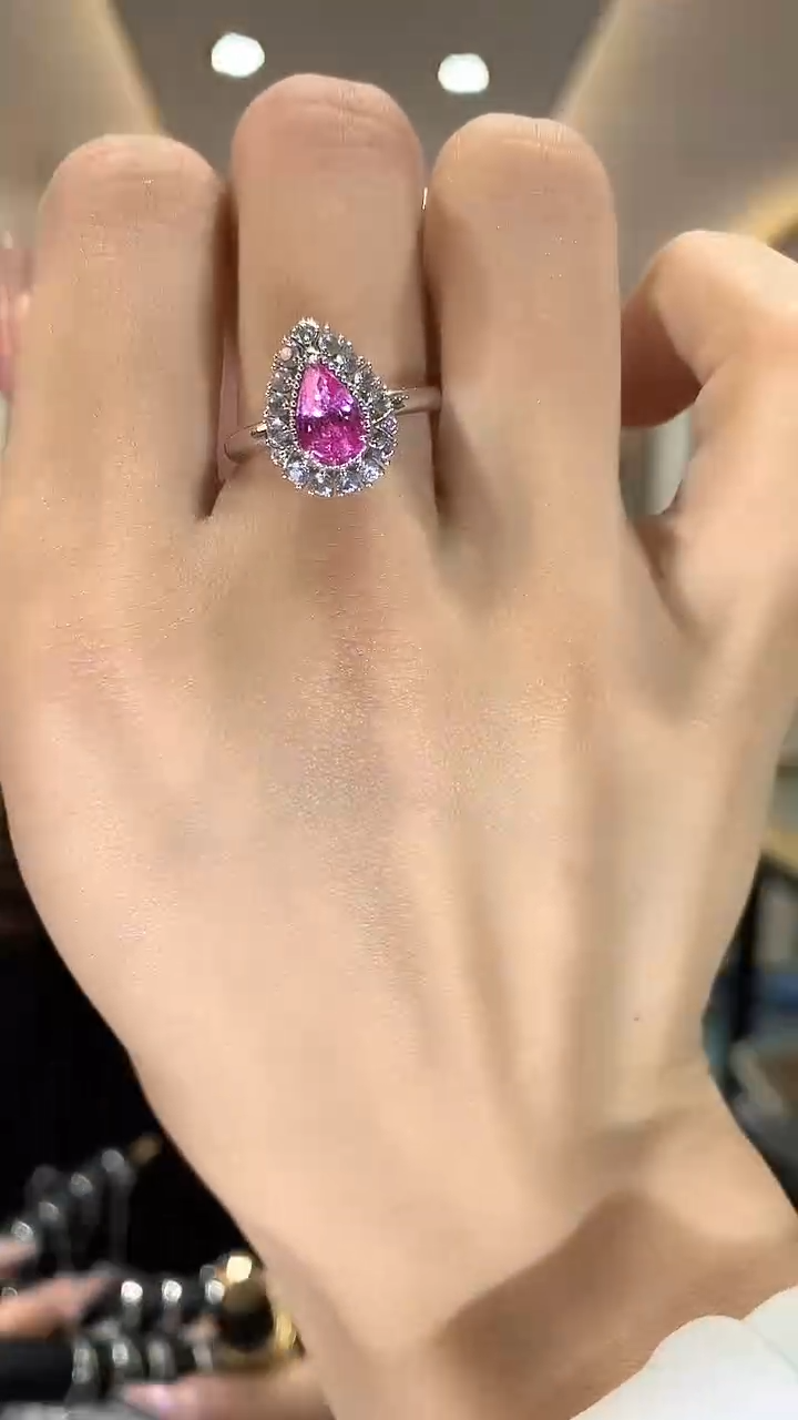 【闪购商品】蓝宝石戒指18K金镶嵌1.1克拉帕帕拉恰戒指两用款