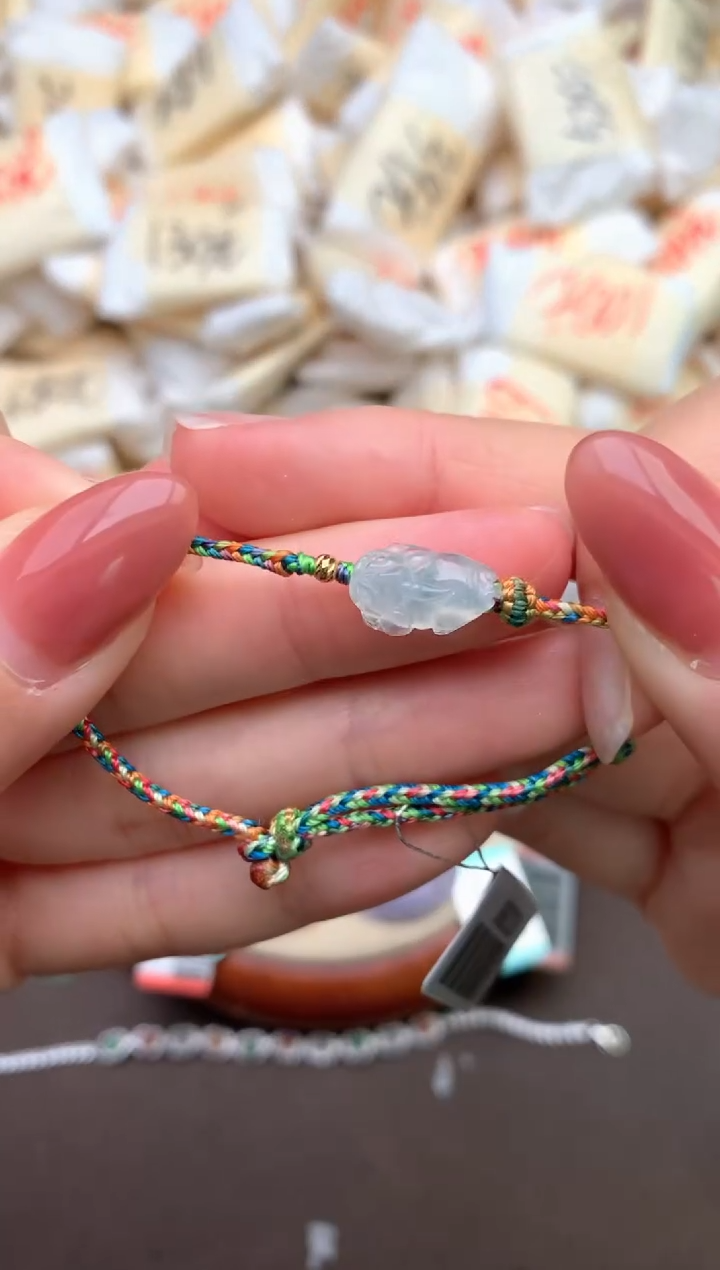 【闪购商品】翡翠手绳未镶嵌一