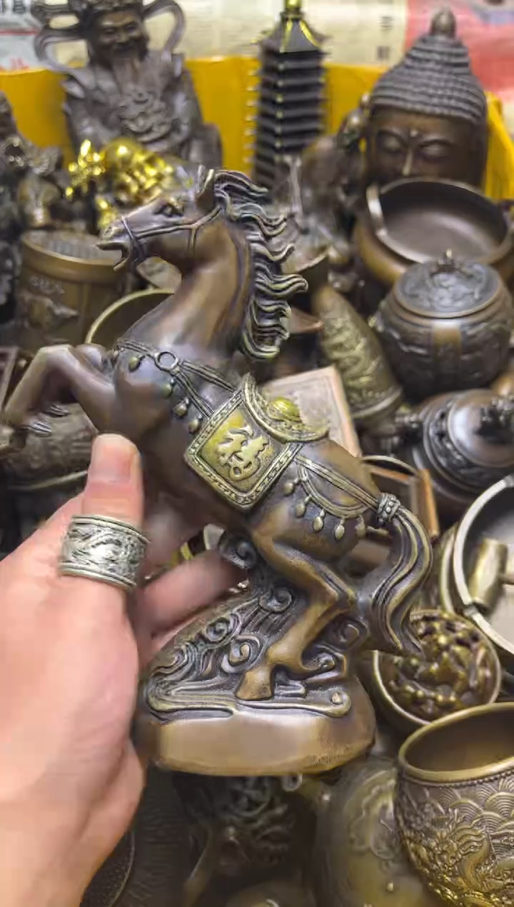 精美铜器，点击下单